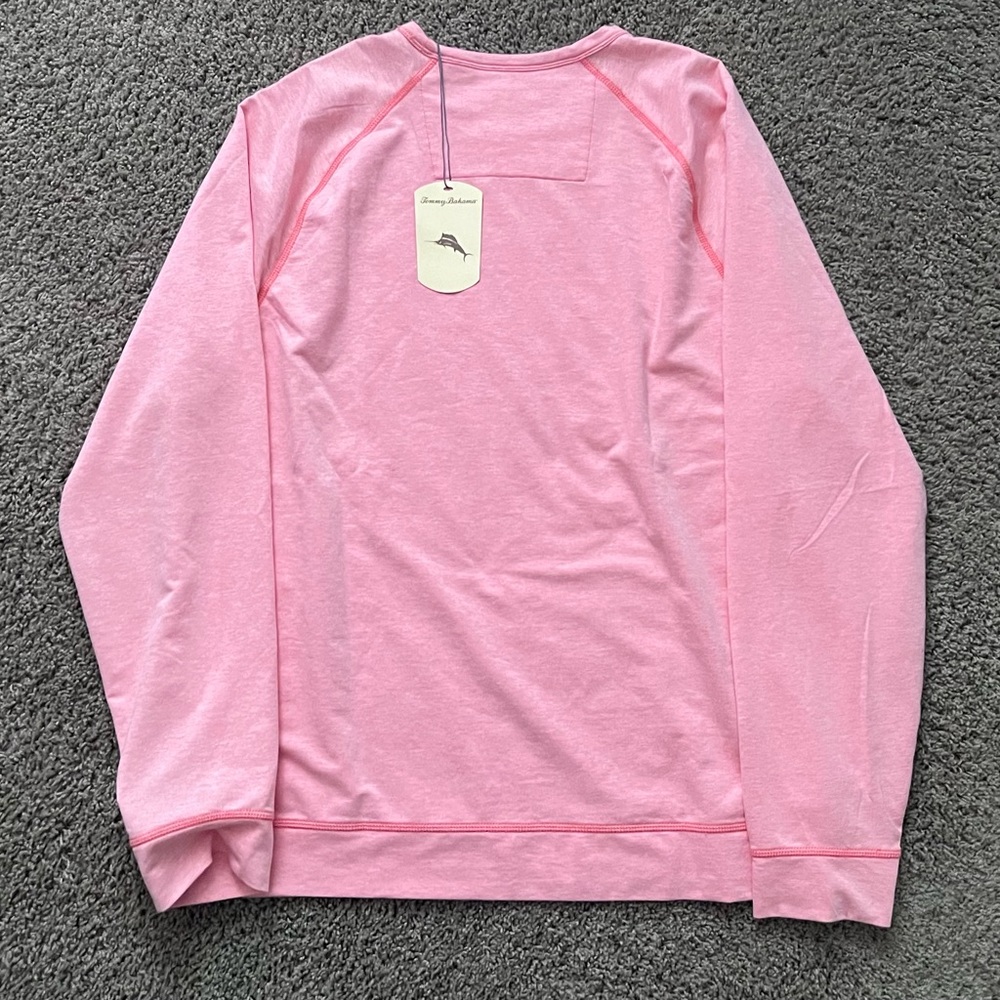 Tommy Bahamas Men XL pullover Color Salmon